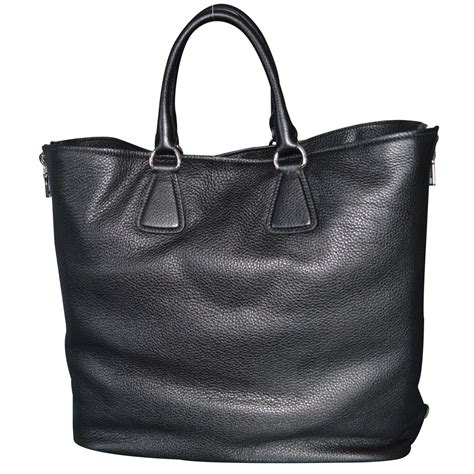 Prada BN2419 vitello phenix black leather tote/shoulder bag